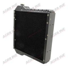 Radiator suitable for Case International -  135691A3
