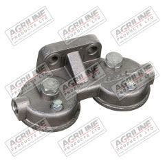 Twin Fuel Filter Head - 3132491R1 suitable for Case International -  3144992R91  3218072R1  3136300R92